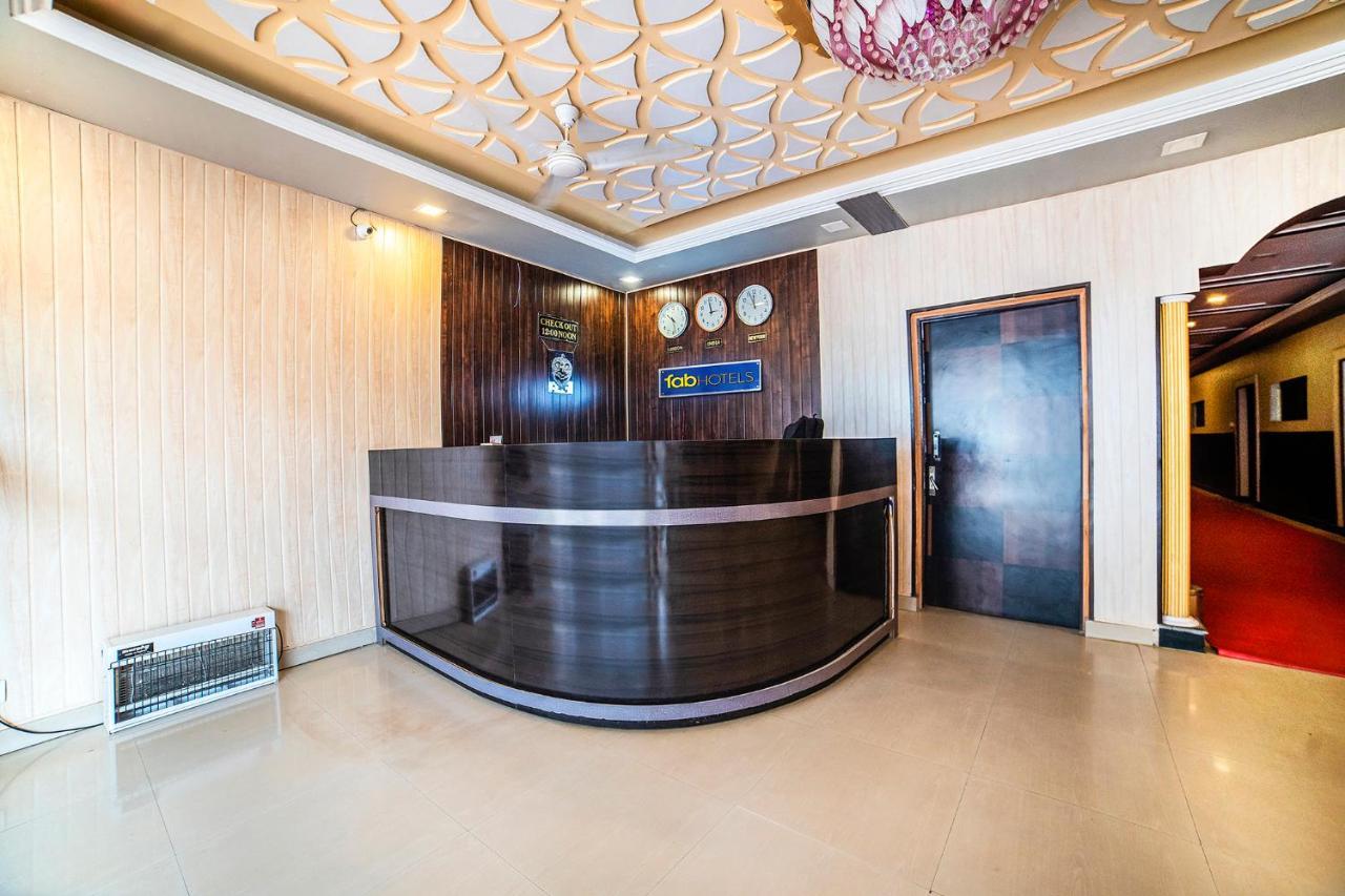 Fabexpress Landmark Awadh Hotel Lucknow Luaran gambar